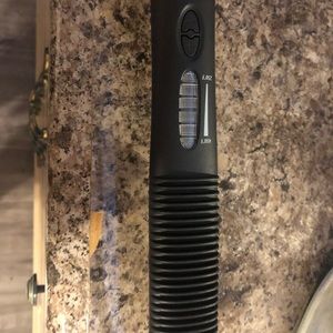 Straight Ahead/Straightening comb